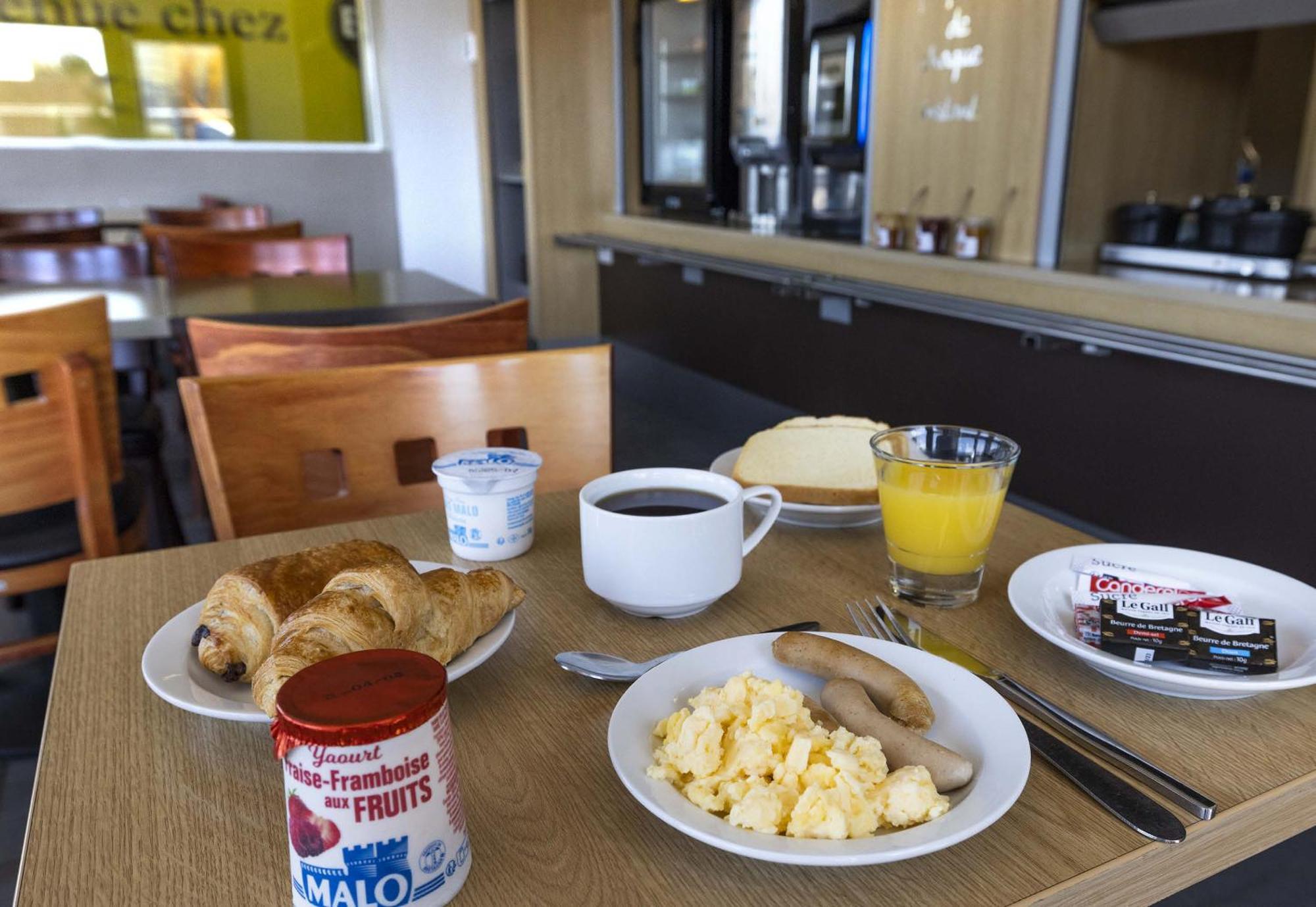 B&B Hotel Perpignan Nord Aeroport ภายนอก รูปภาพ
